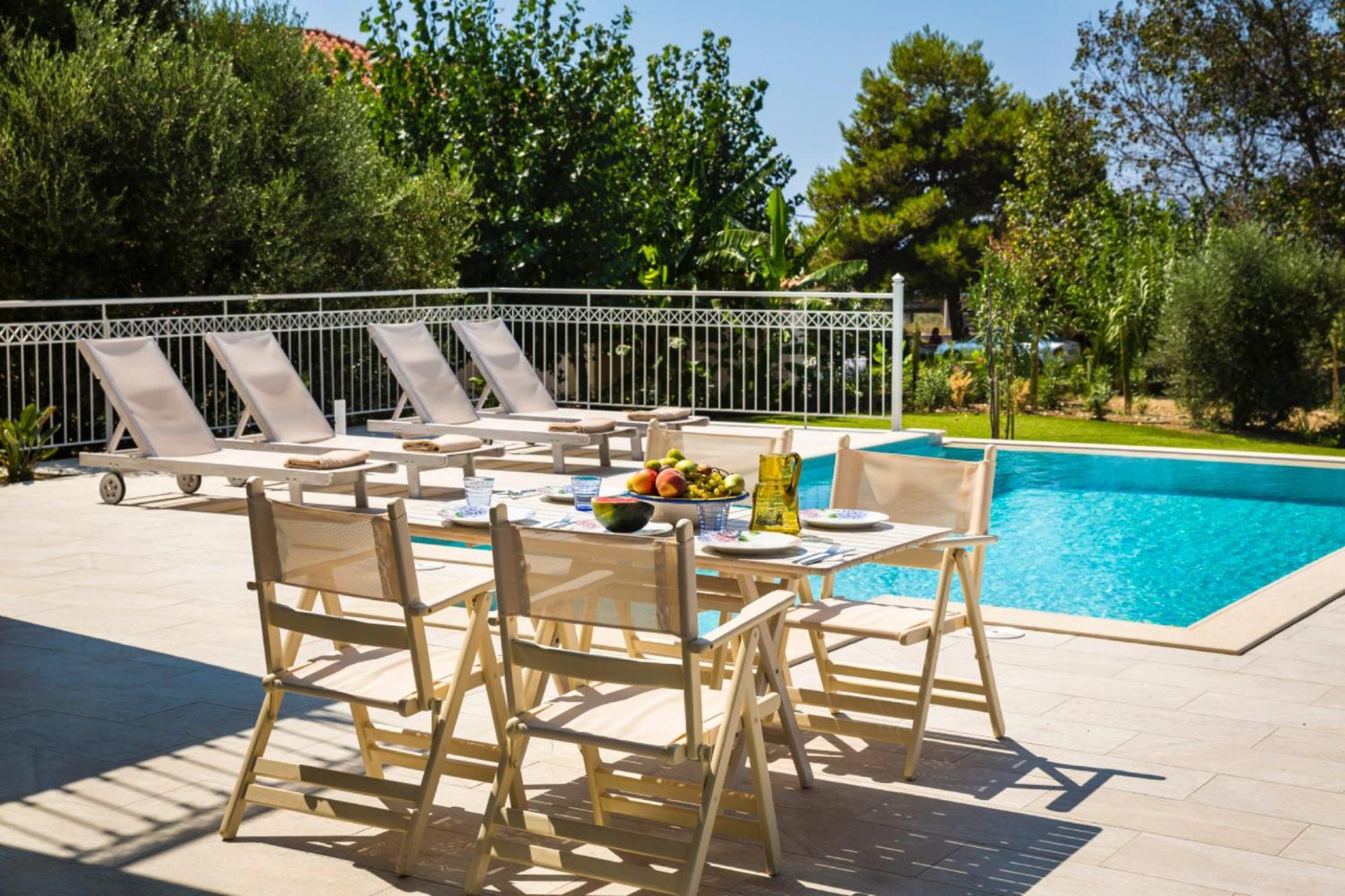 Afrodite Luxury Svoronata