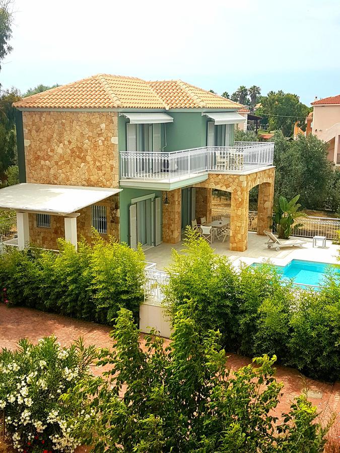 Afrodite Luxury סבורונטה